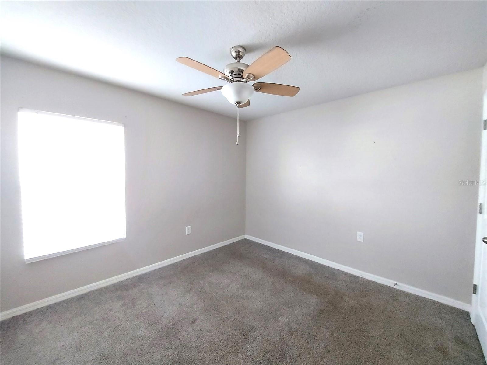 Image 11 of 18 For 158 Violet Court