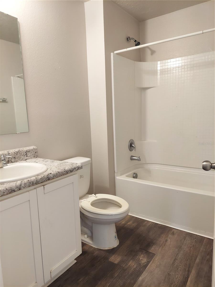 Image 5 of 18 For 158 Violet Court