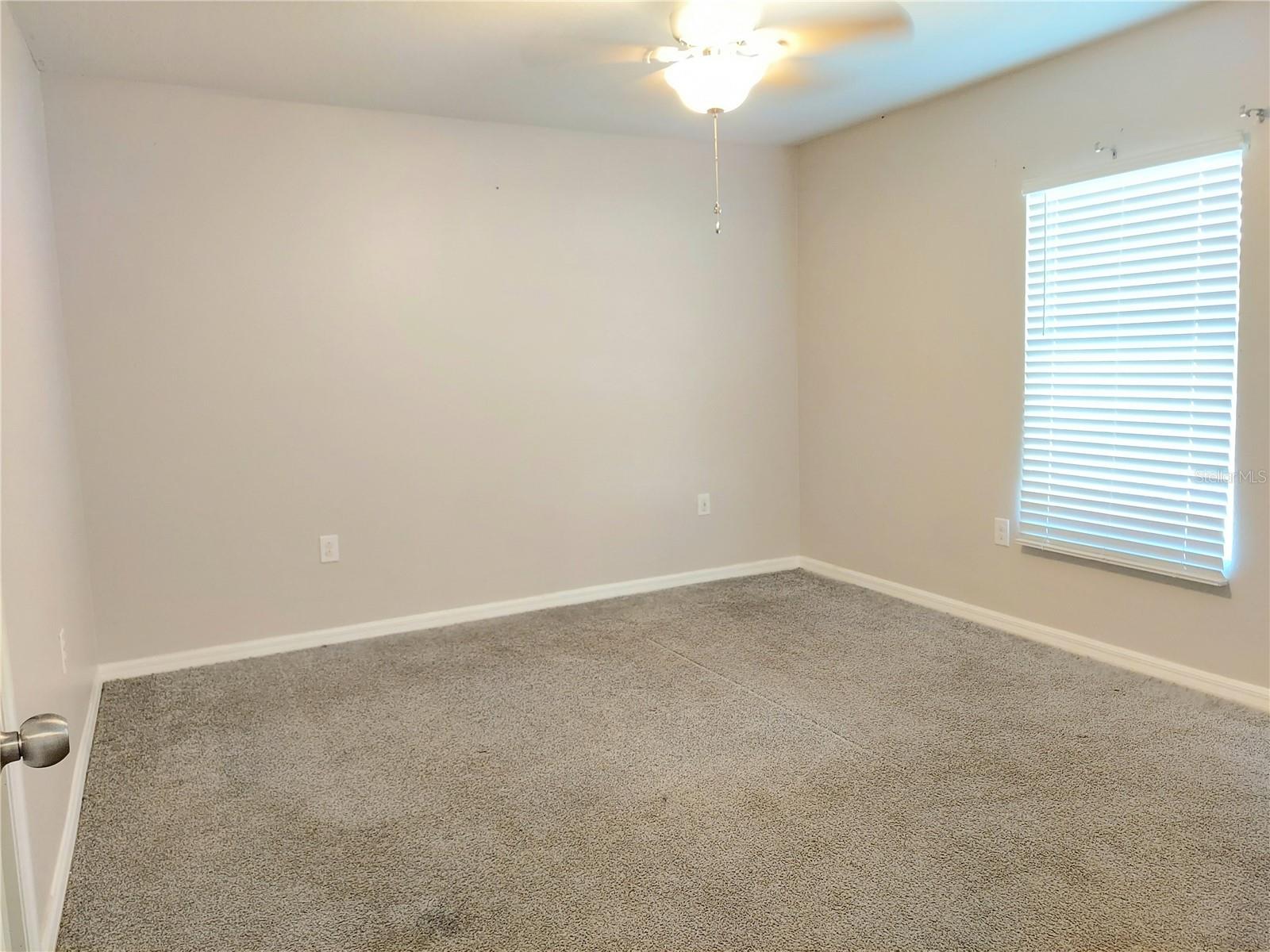 Image 7 of 18 For 158 Violet Court