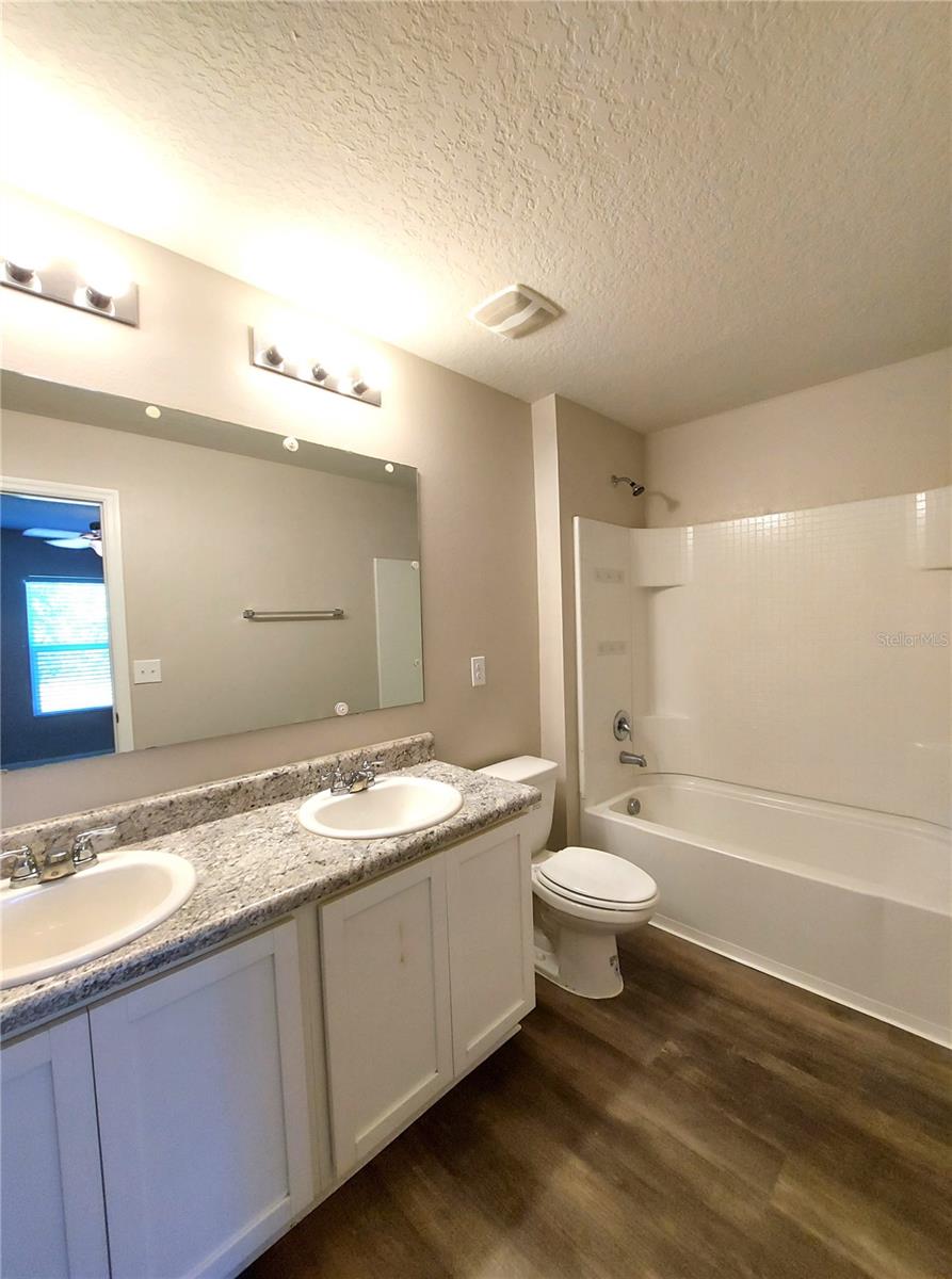 Image 8 of 18 For 158 Violet Court