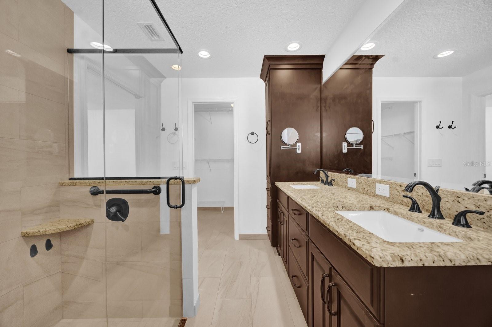 Image 10 of 19 For 8135 Sandberry Boulevard