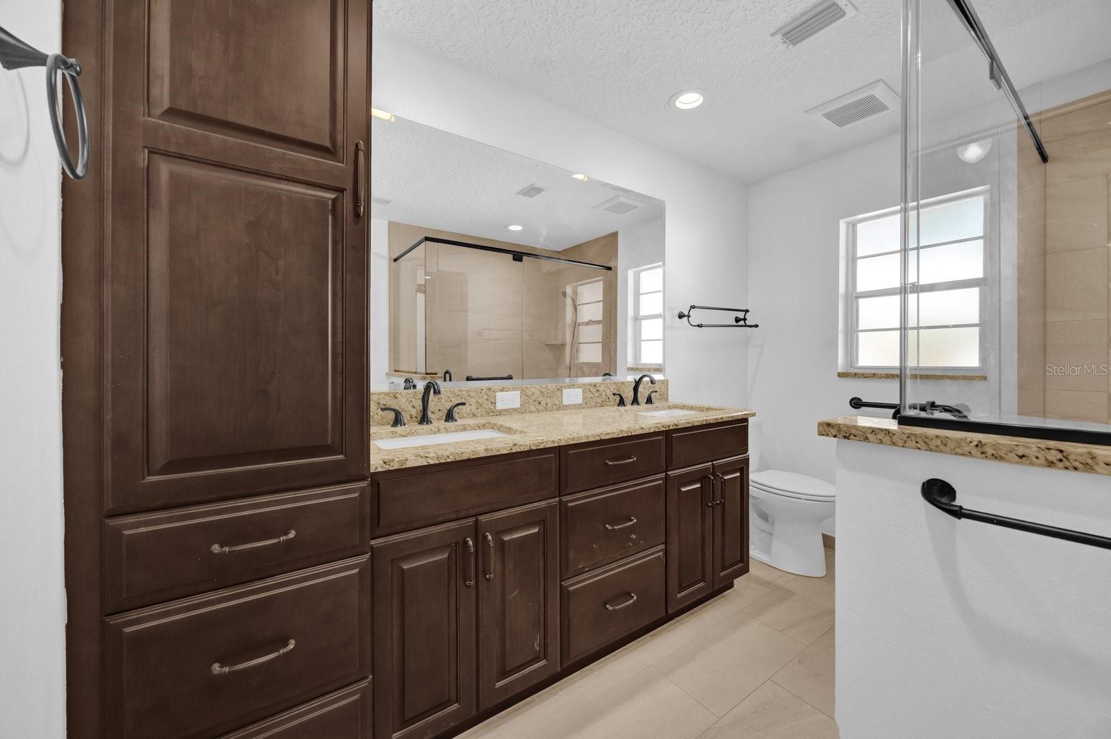 Image 14 of 19 For 8135 Sandberry Boulevard