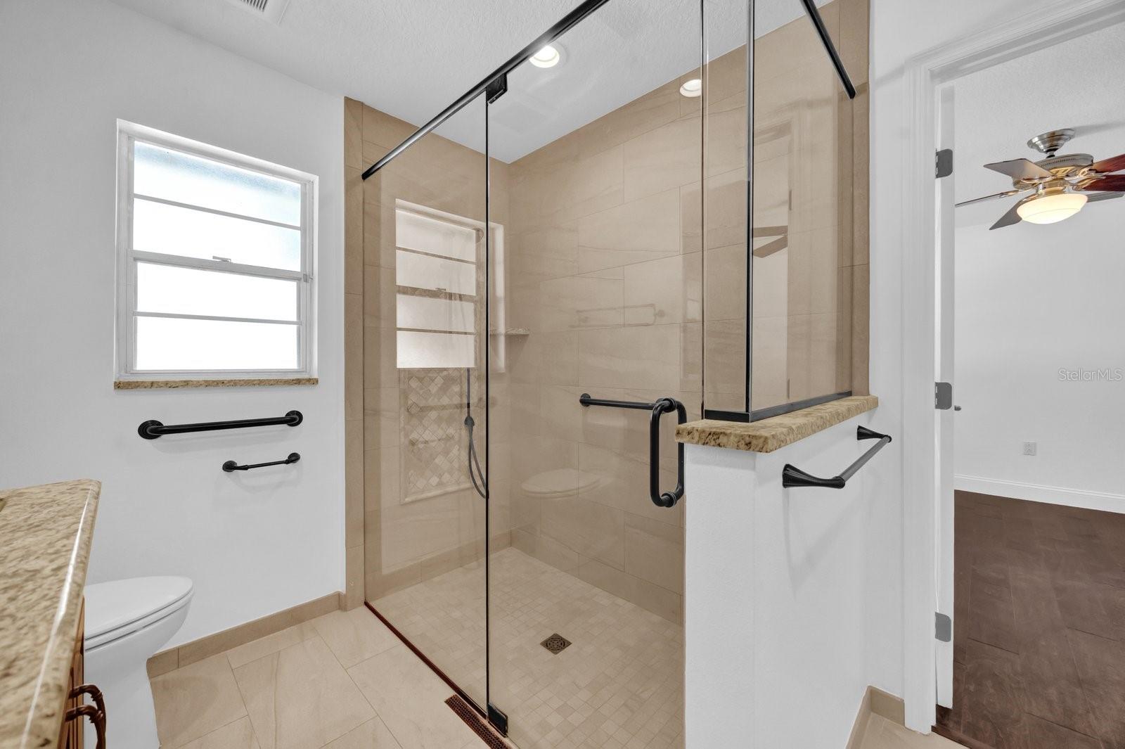 Image 15 of 19 For 8135 Sandberry Boulevard