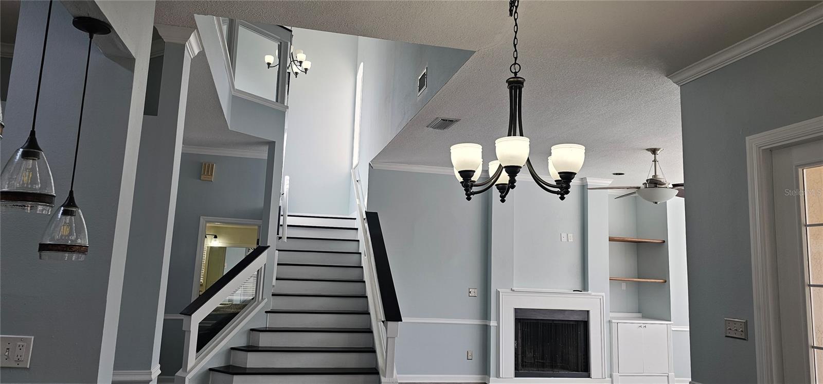 Image 32 of 49 For 14321 Mandolin Dr
