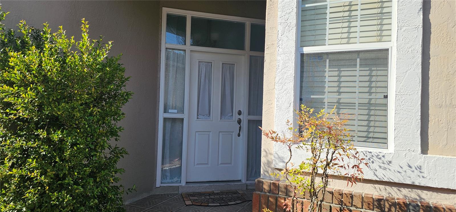 Image 4 of 49 For 14321 Mandolin Dr