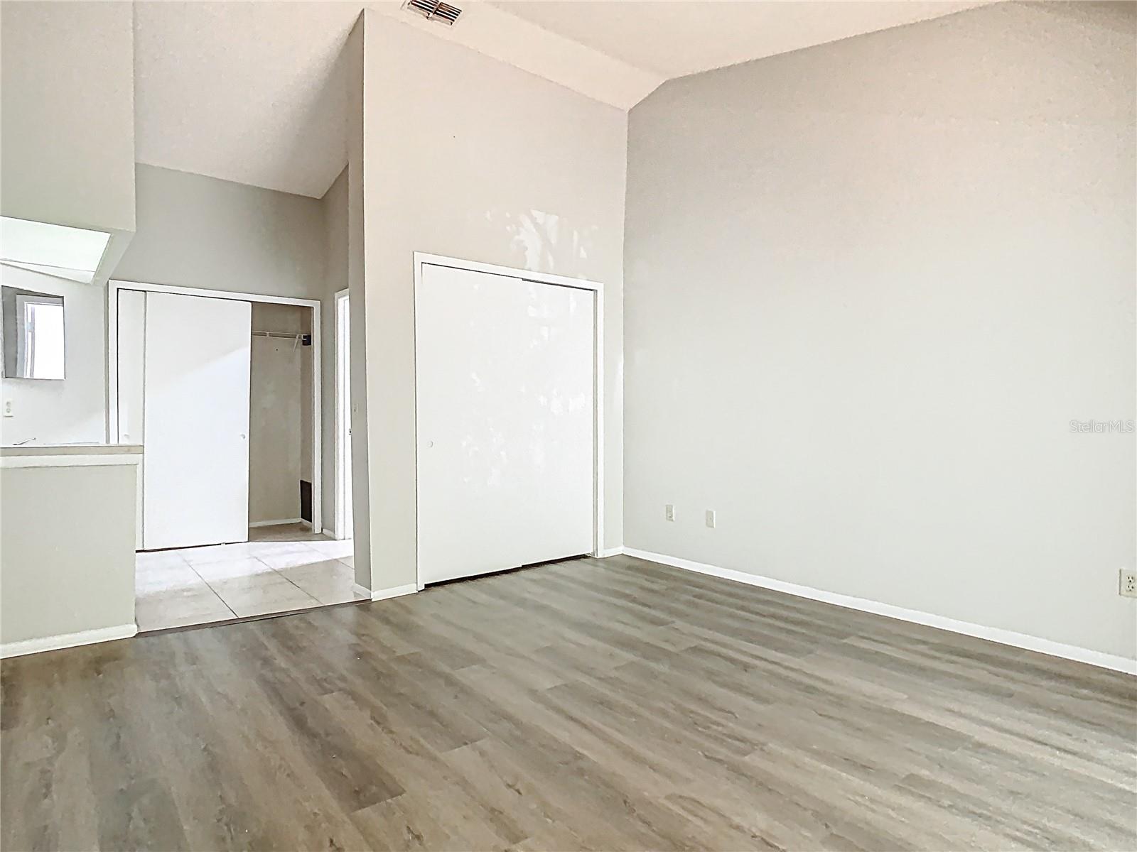 Image 11 of 36 For 7806 Sugar Brook Court 7806
