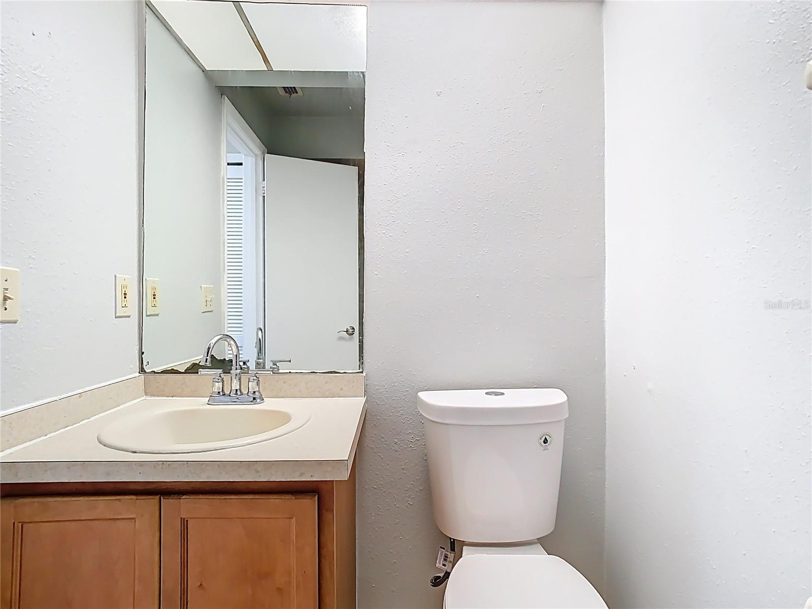 Image 18 of 36 For 7806 Sugar Brook Court 7806