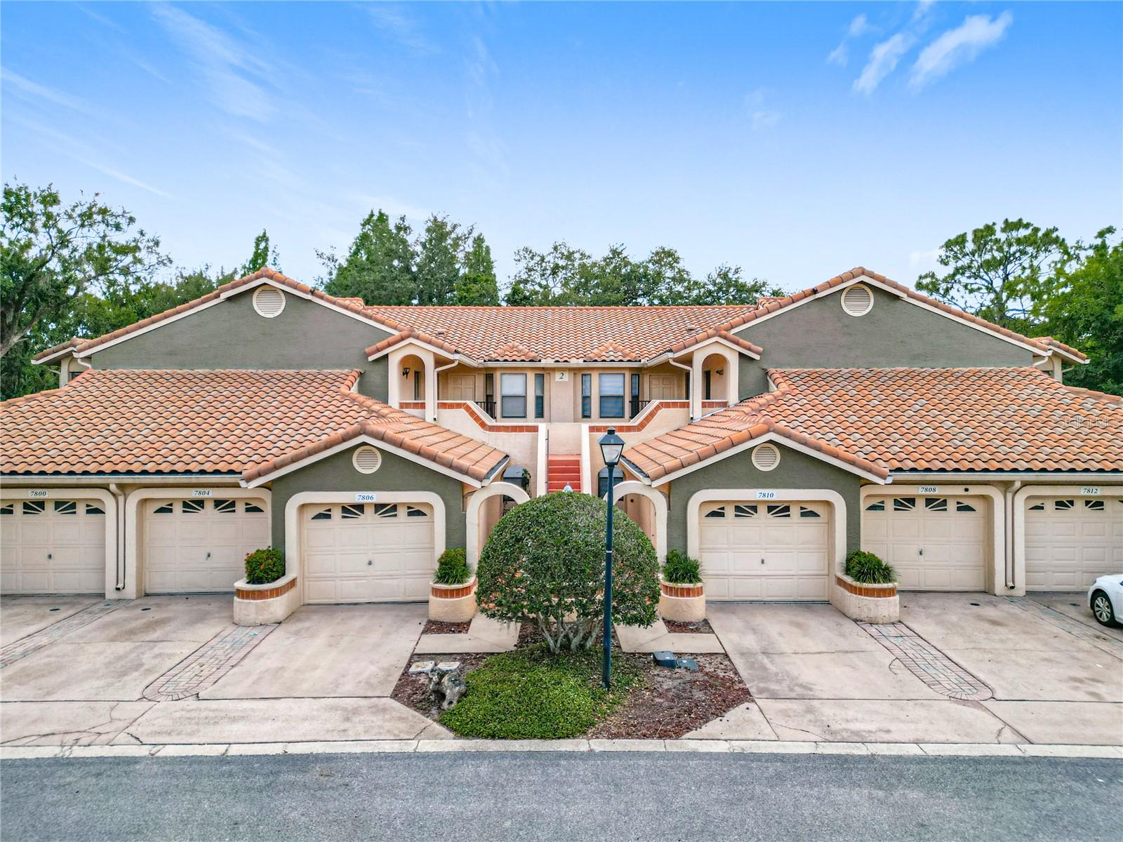 Image 29 of 36 For 7806 Sugar Brook Court 7806