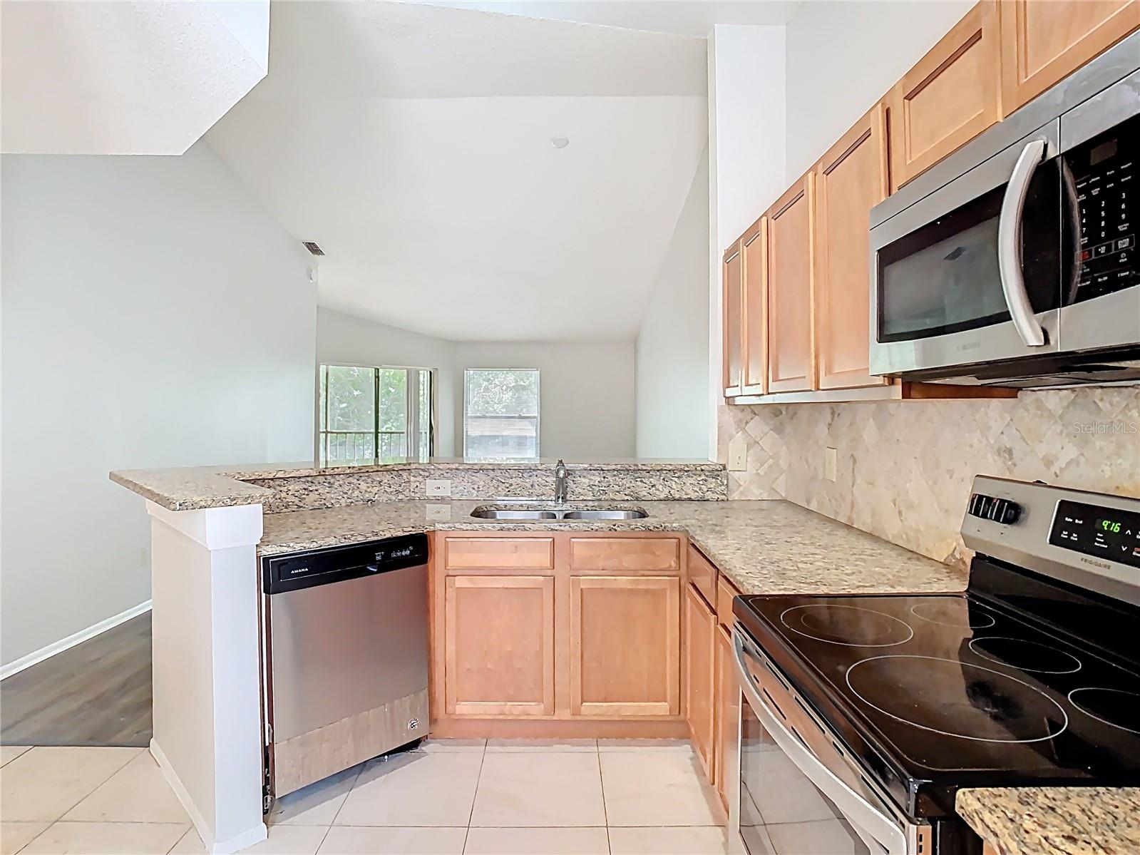 Image 9 of 36 For 7806 Sugar Brook Court 7806