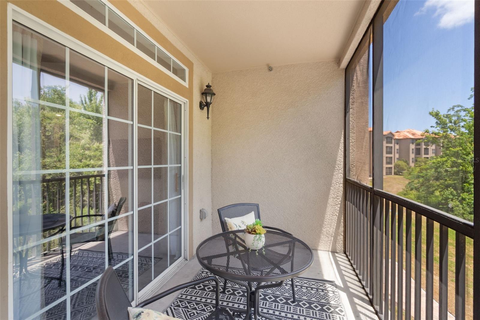 Image 25 of 53 For 1375 Tuscana Lane 1207