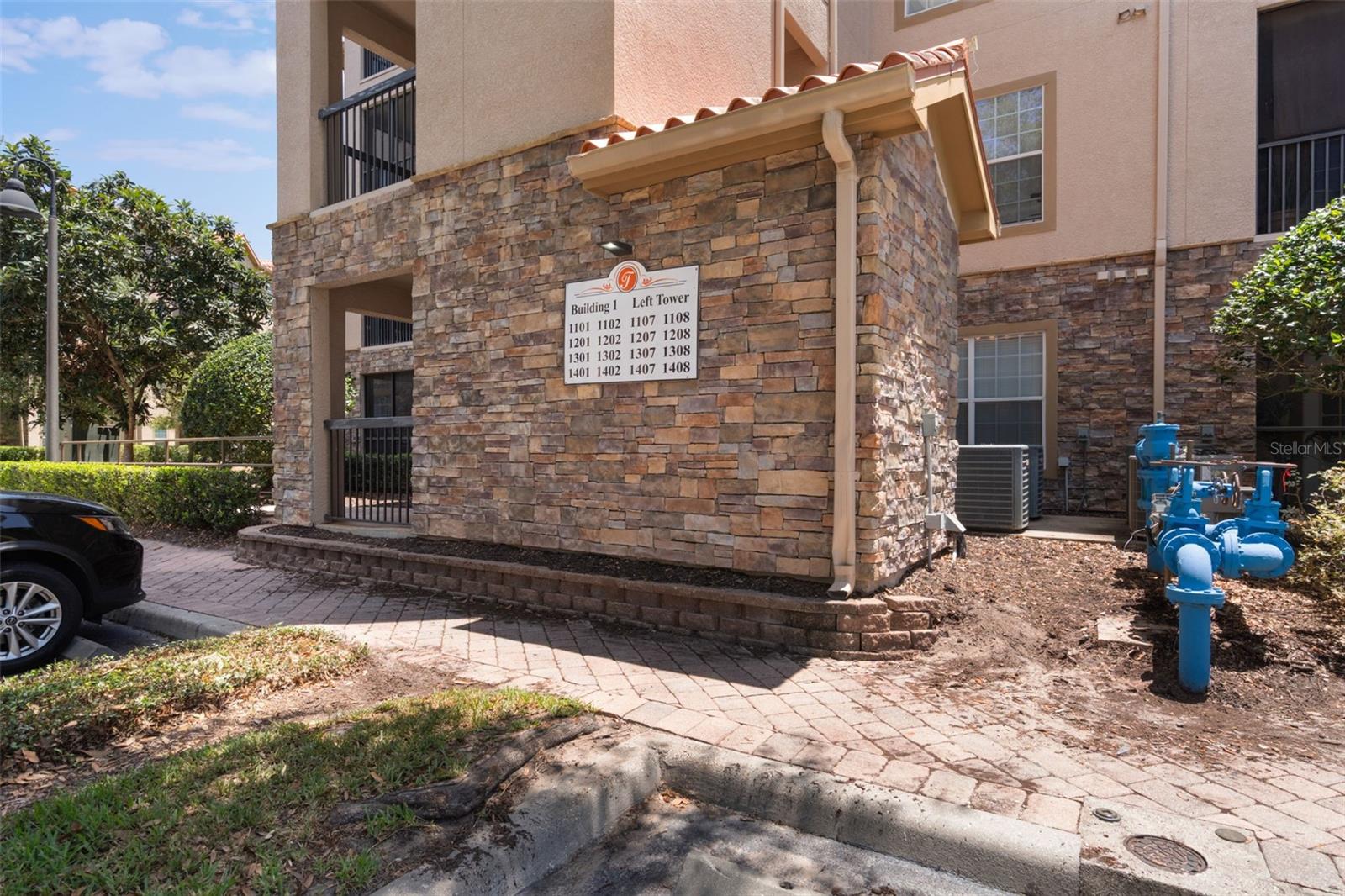 Image 3 of 53 For 1375 Tuscana Lane 1207