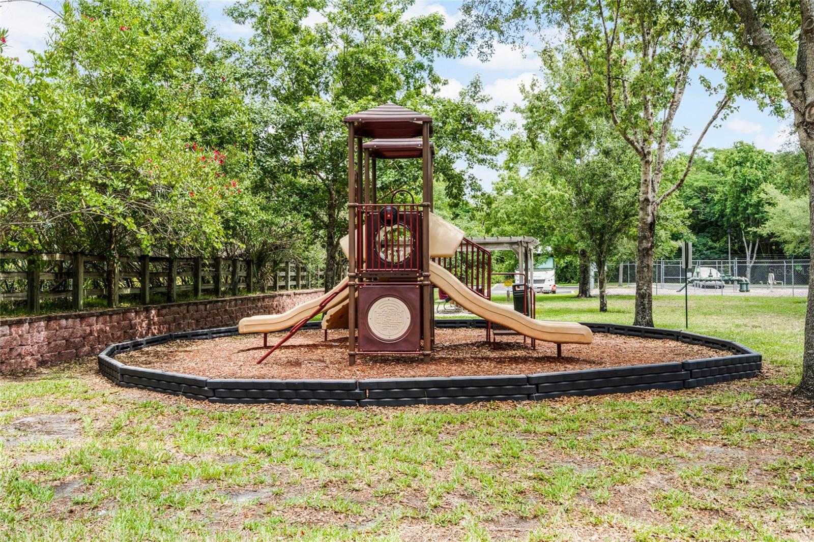 Image 47 of 53 For 1375 Tuscana Lane 1207