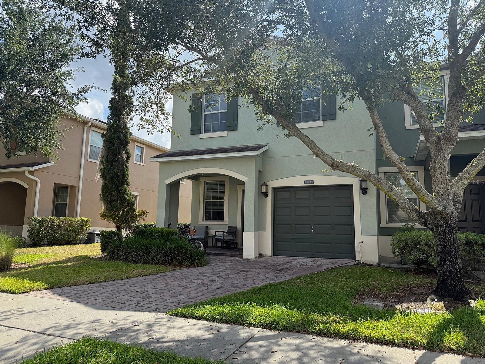 Image 2 of 2 For 10939 Savannah Landing Circle