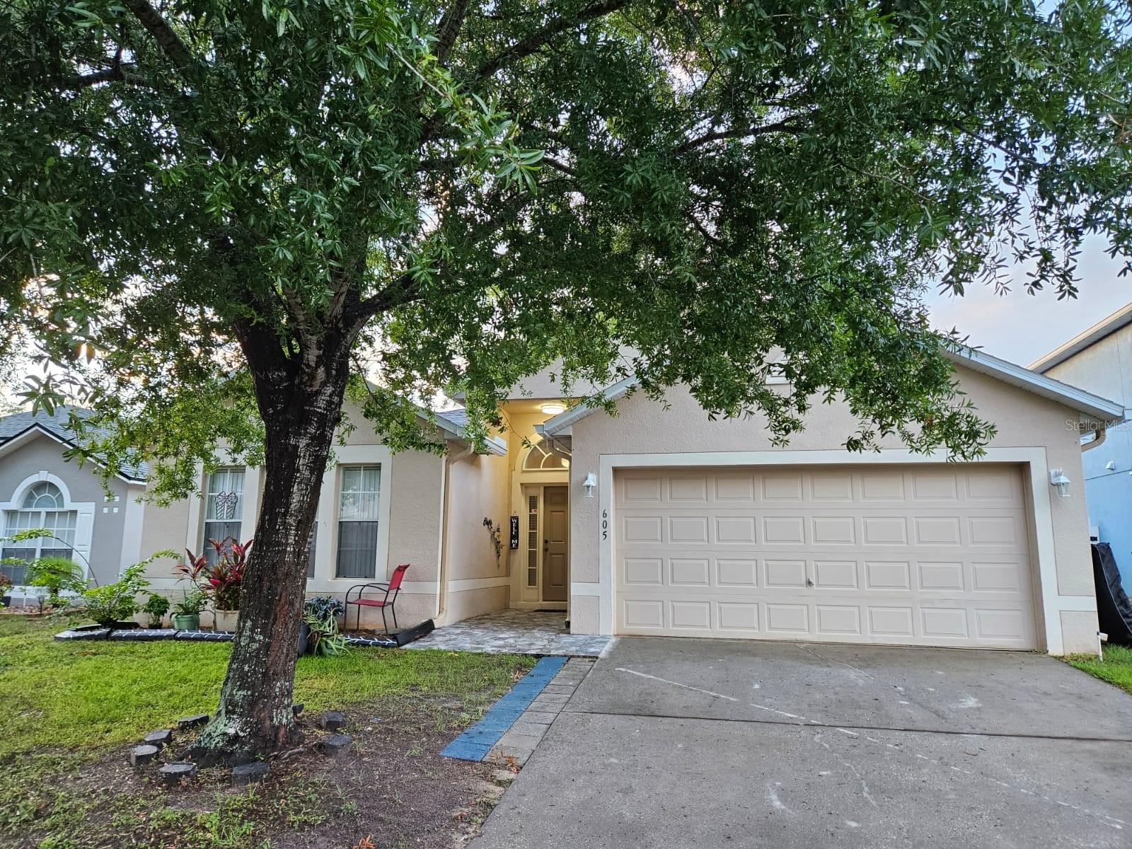 Details for 605 Blake Avenue, DAVENPORT, FL 33897