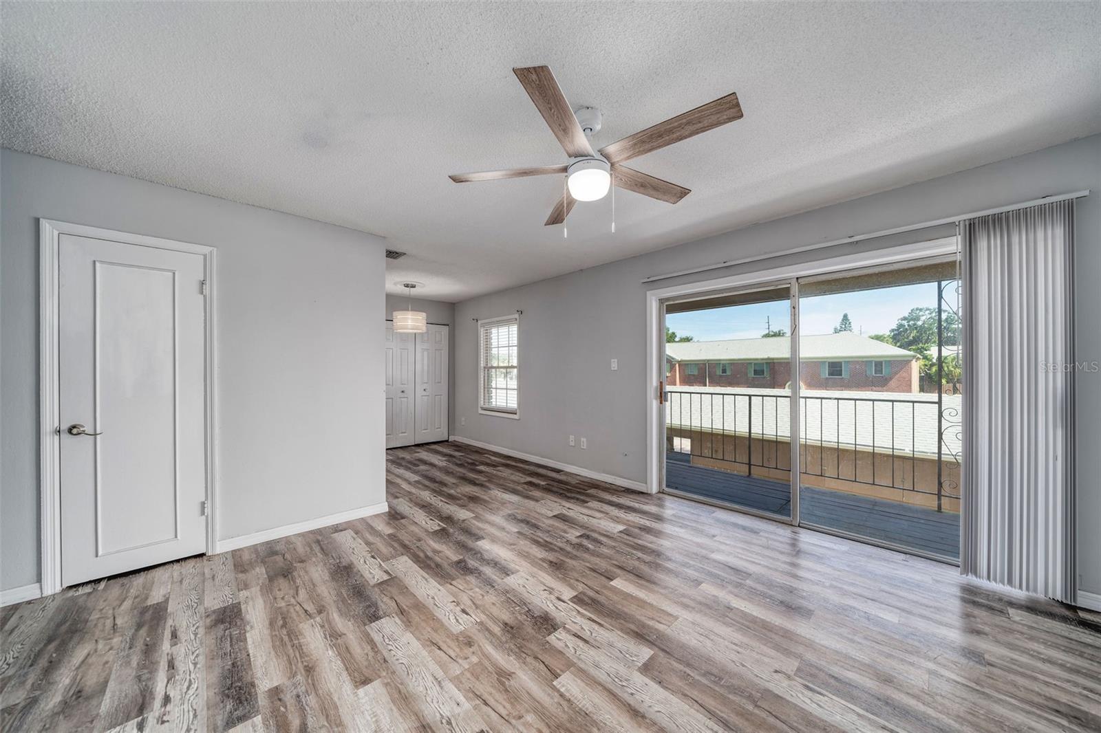 Image 2 of 15 For 525 Georgetown Drive D