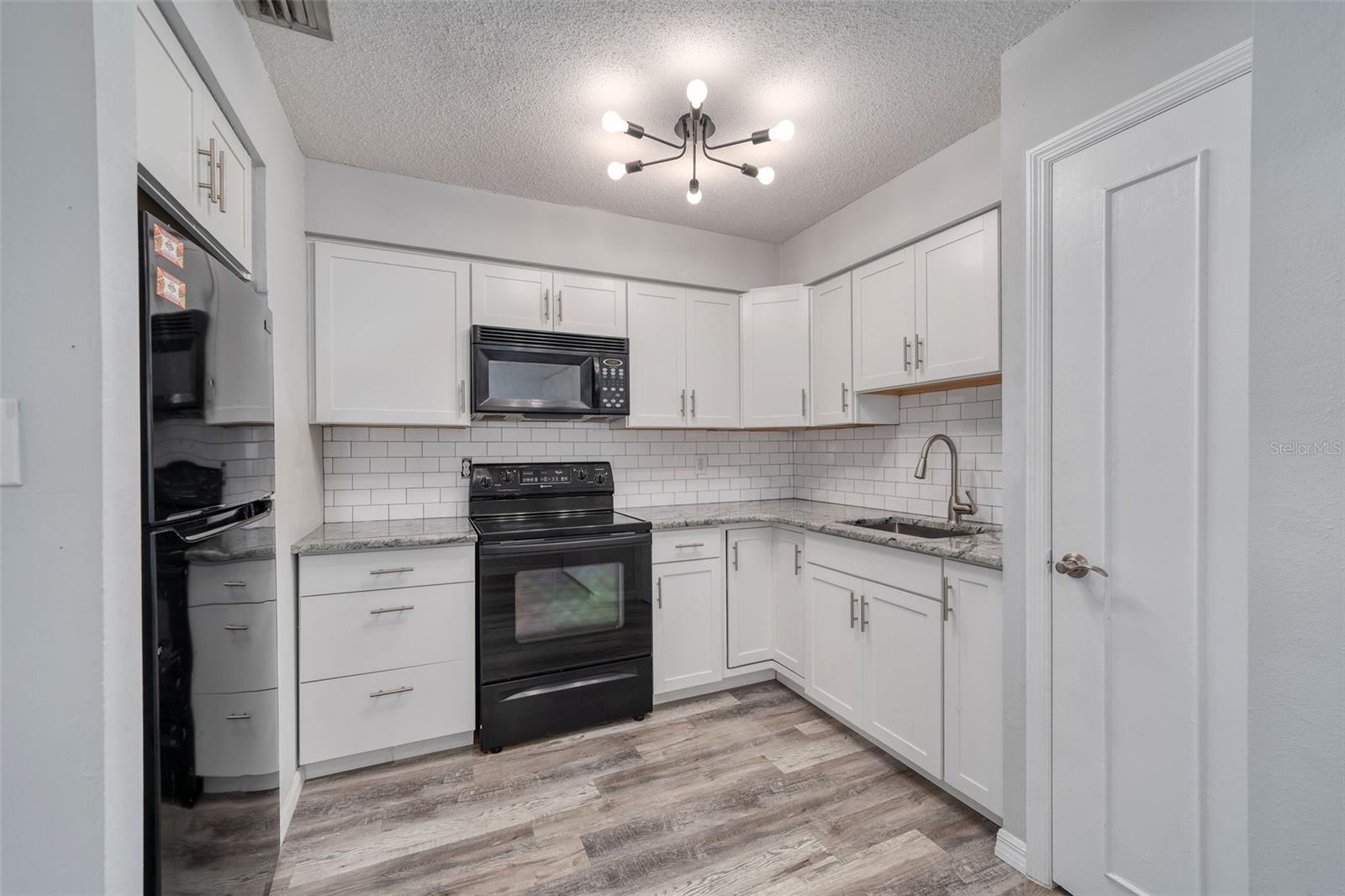 Image 3 of 15 For 525 Georgetown Drive D