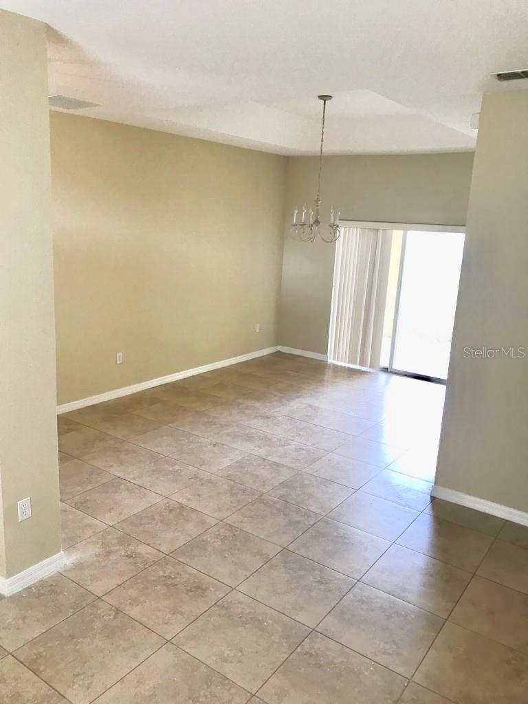 Image 11 of 18 For 3637 Northwoods Drive