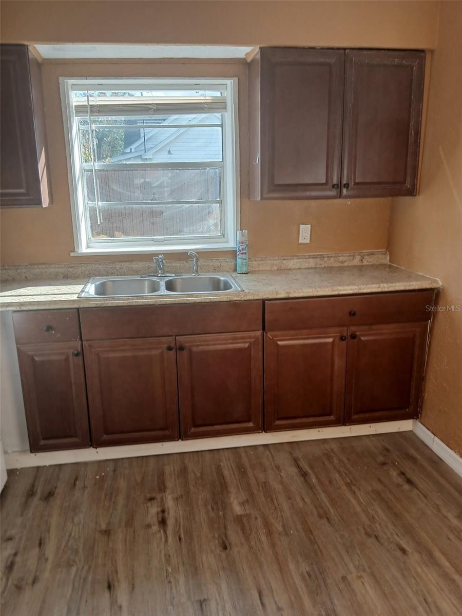 Image 5 of 9 For 342 Tillman Avenue B