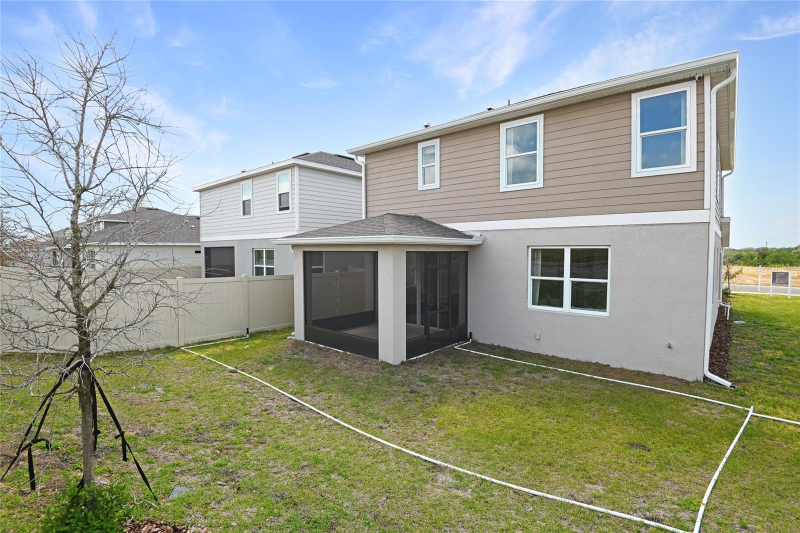 Image 20 of 20 For 725 Lake Dell Avenue