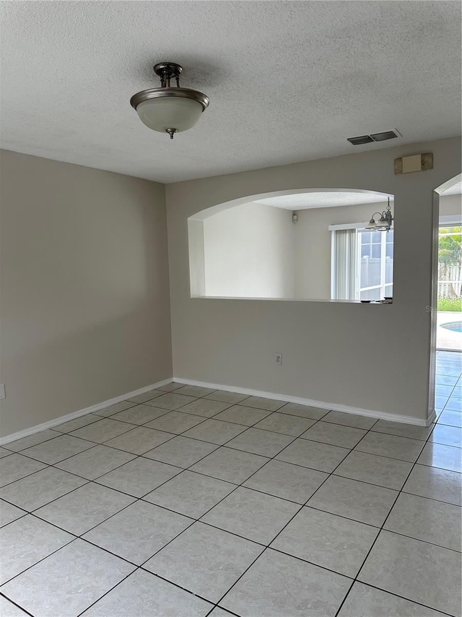 Image 4 of 17 For 14344 Sun Bay Drive
