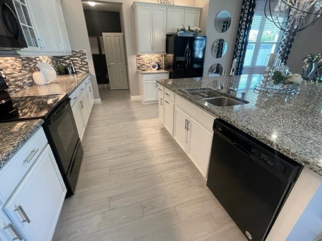 Image 4 of 35 For 14005 Peach Orchard Way