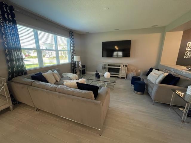 Image 8 of 35 For 14005 Peach Orchard Way