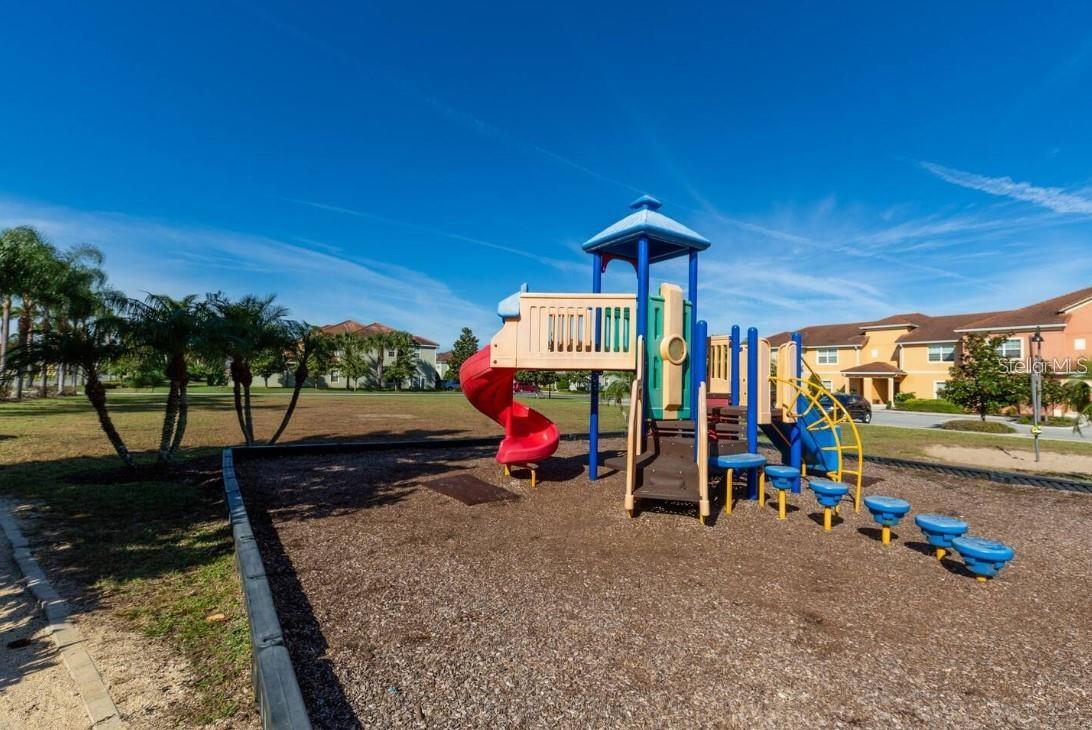 Image 34 of 53 For 8974 California Palm Road