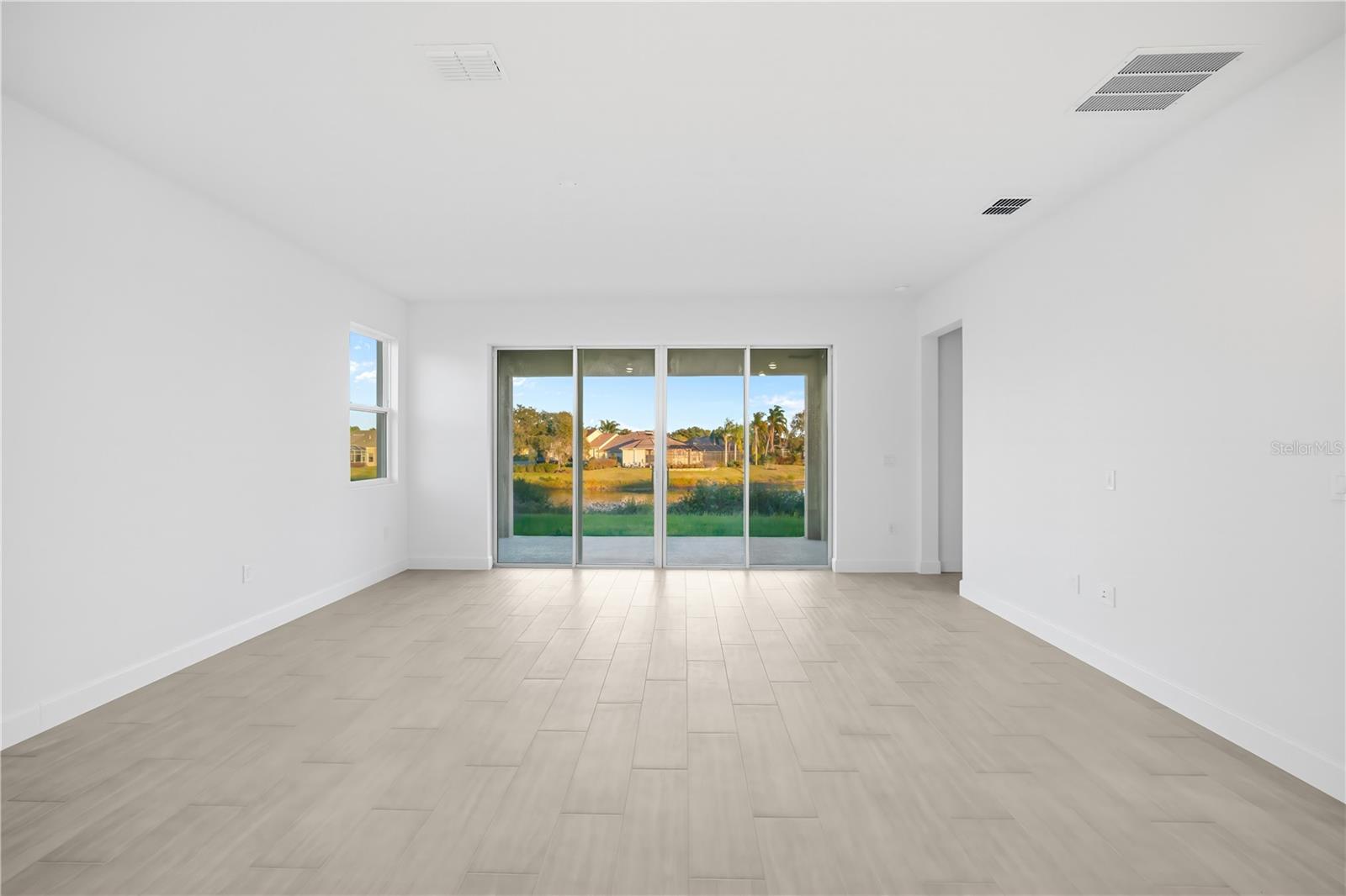 Image 19 of 41 For 9120 Players Drive