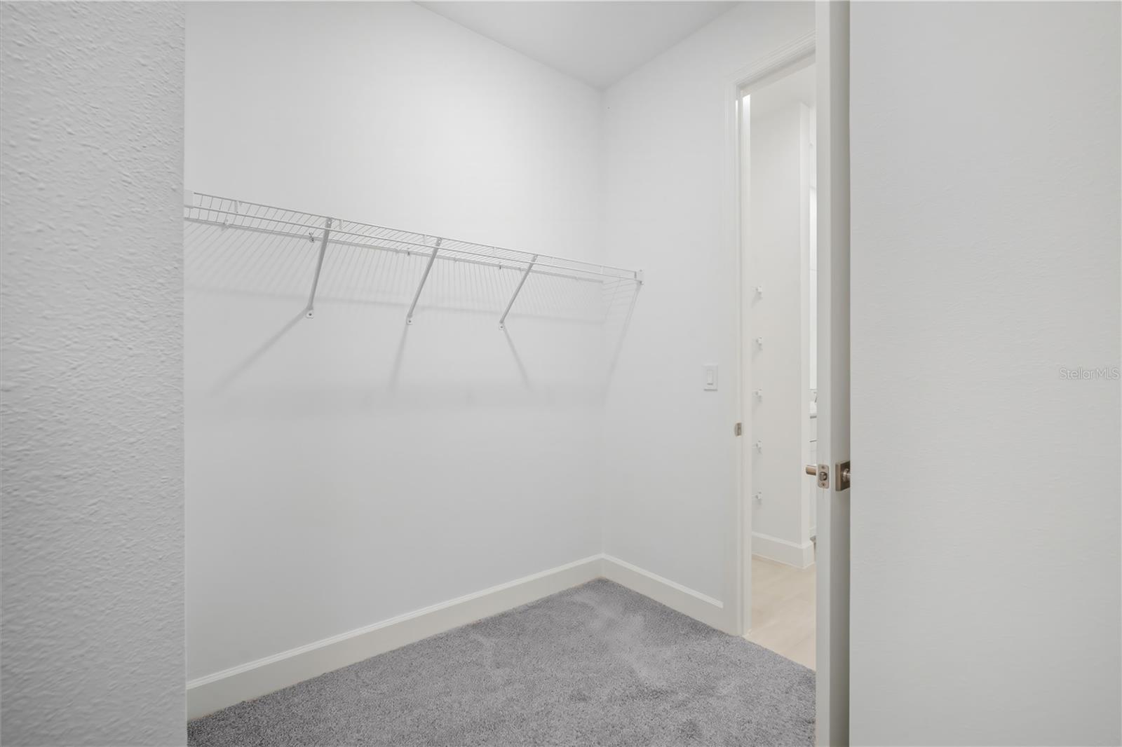 Image 24 of 41 For 9120 Players Drive