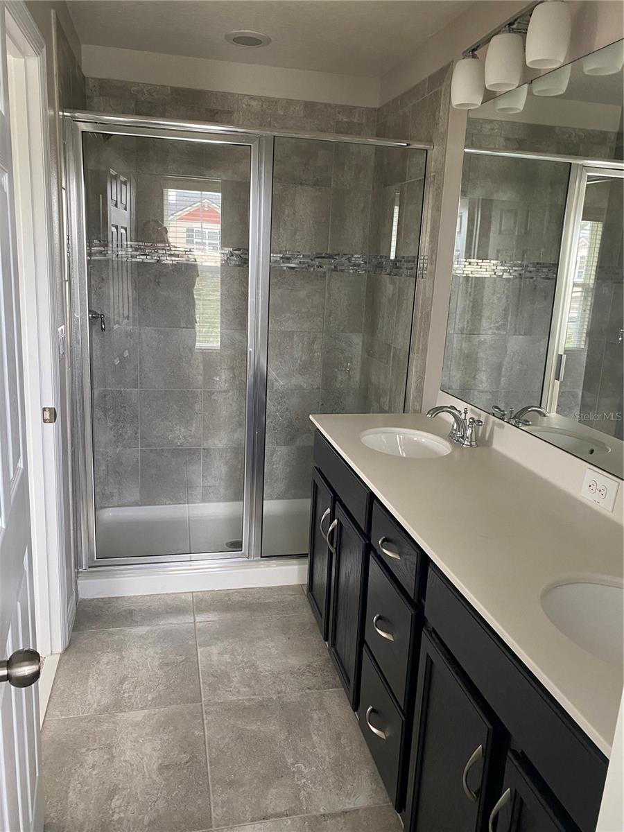 Image 19 of 25 For 2577 Folio Way