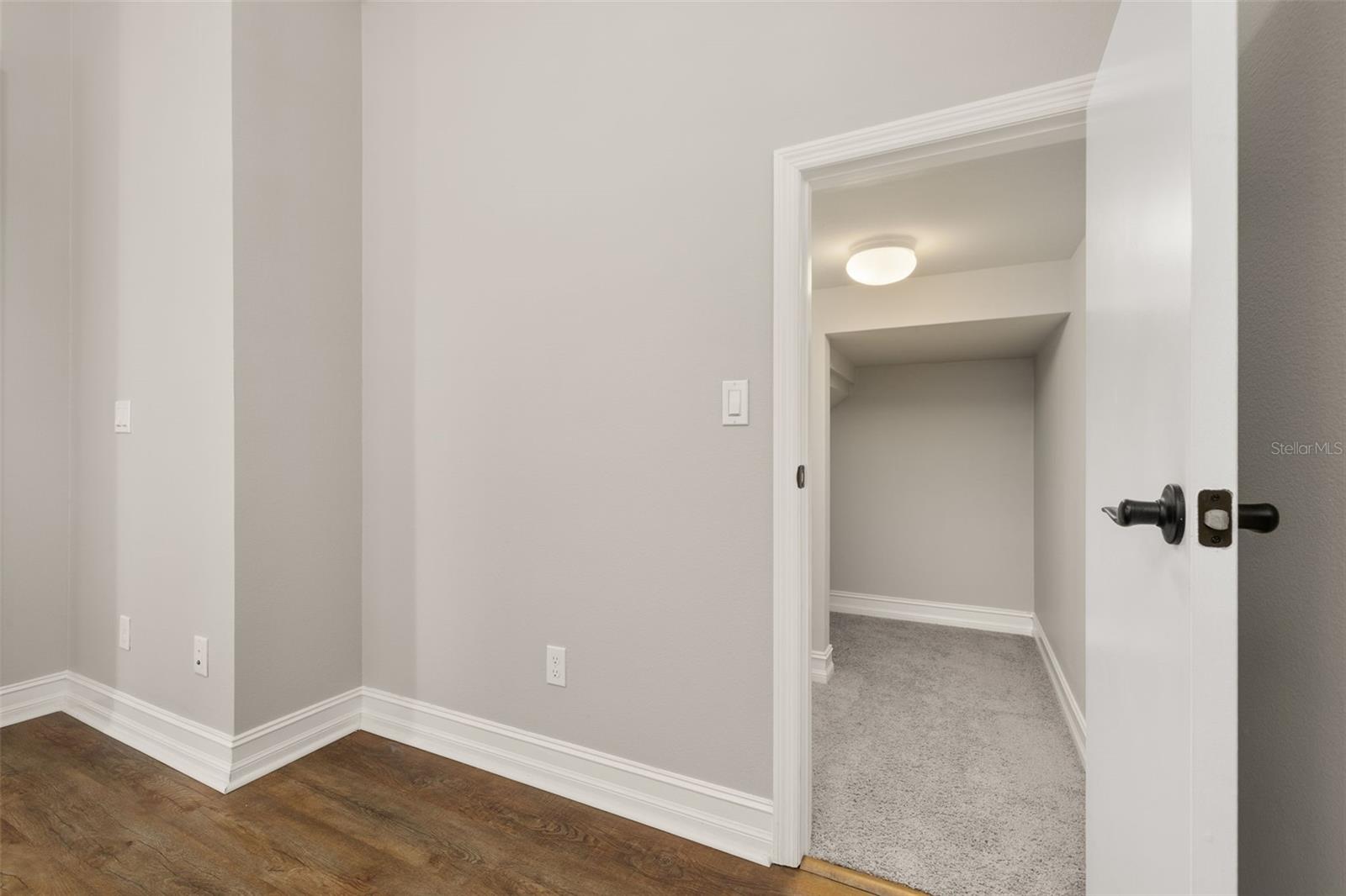Image 32 of 65 For 7878 Greengard Street