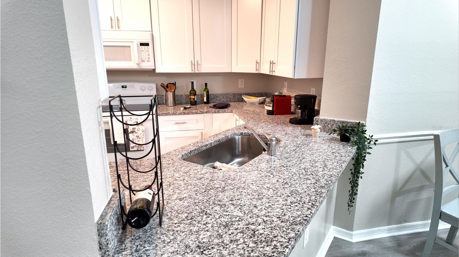 Image 45 of 50 For 5560 Metrowest Boulevard Nw 106
