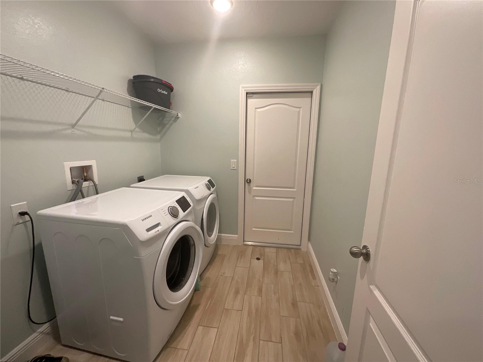 Image 10 of 21 For 878 Benjamin Trl