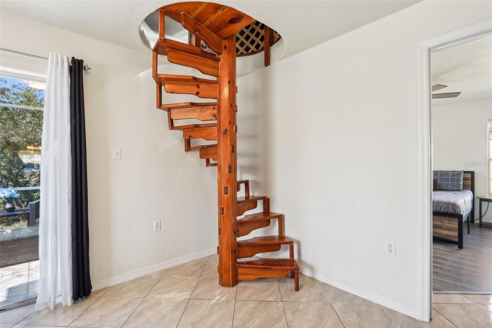 Image 18 of 35 For 115 Anzio Drive
