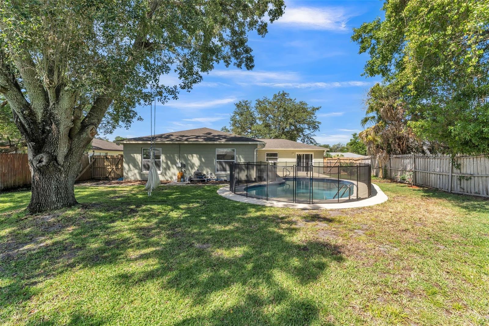 Image 43 of 60 For 503 Gumwood Court