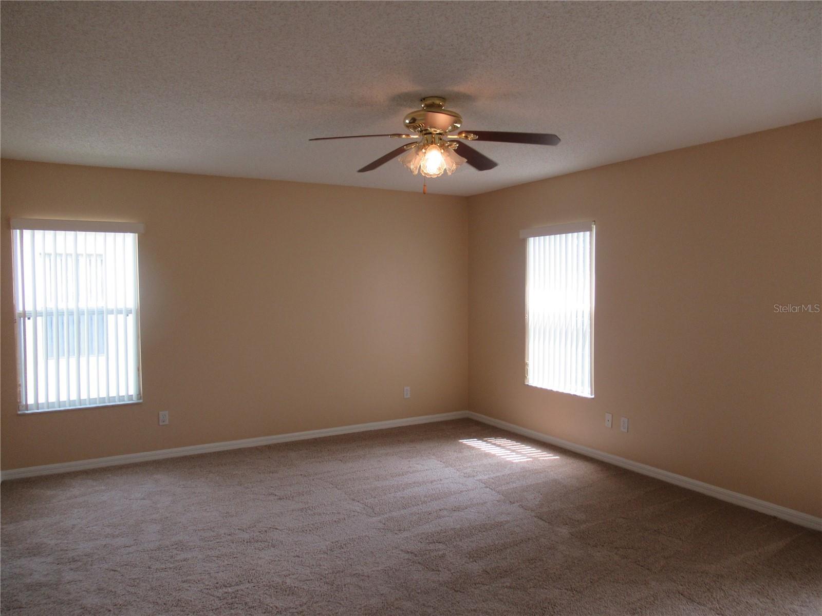 Image 12 of 17 For 16908 Sunrise Vista Drive