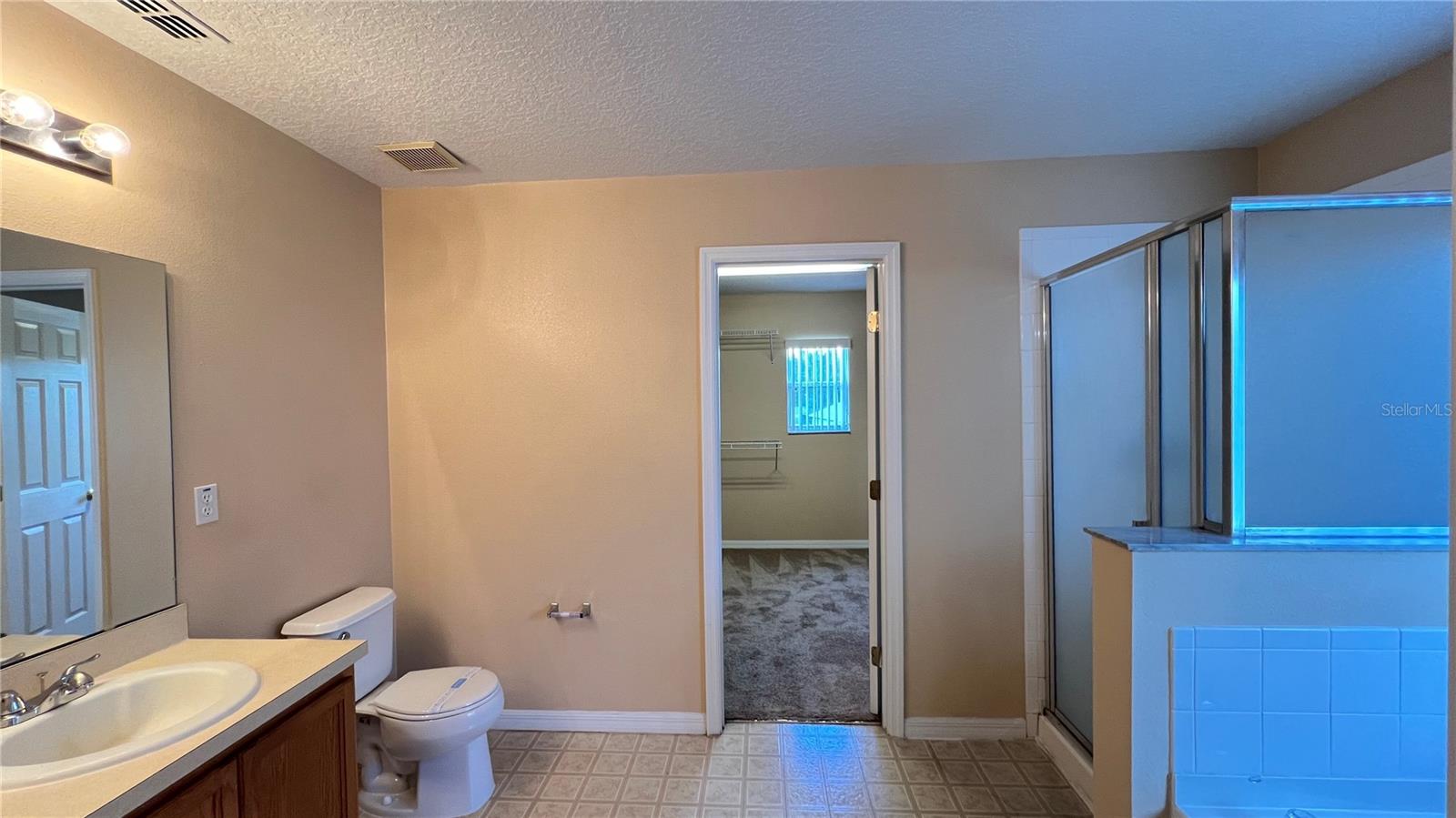 Image 40 of 42 For 16908 Sunrise Vista Drive