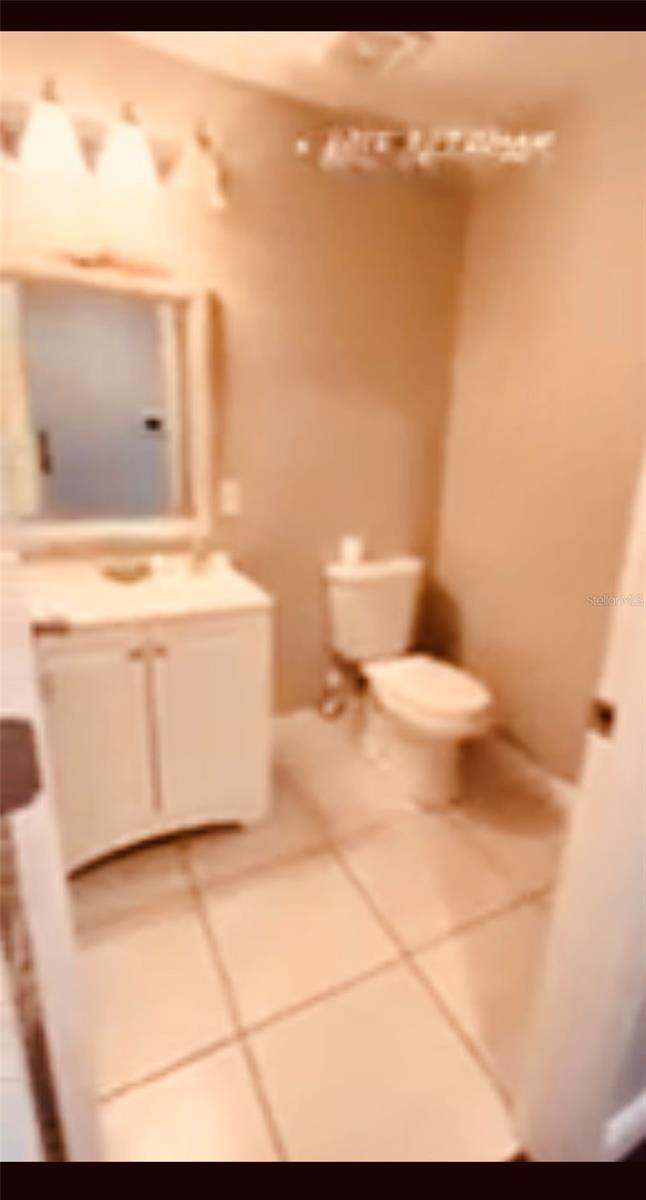 Image 4 of 5 For 242 Abbotsbury Drive
