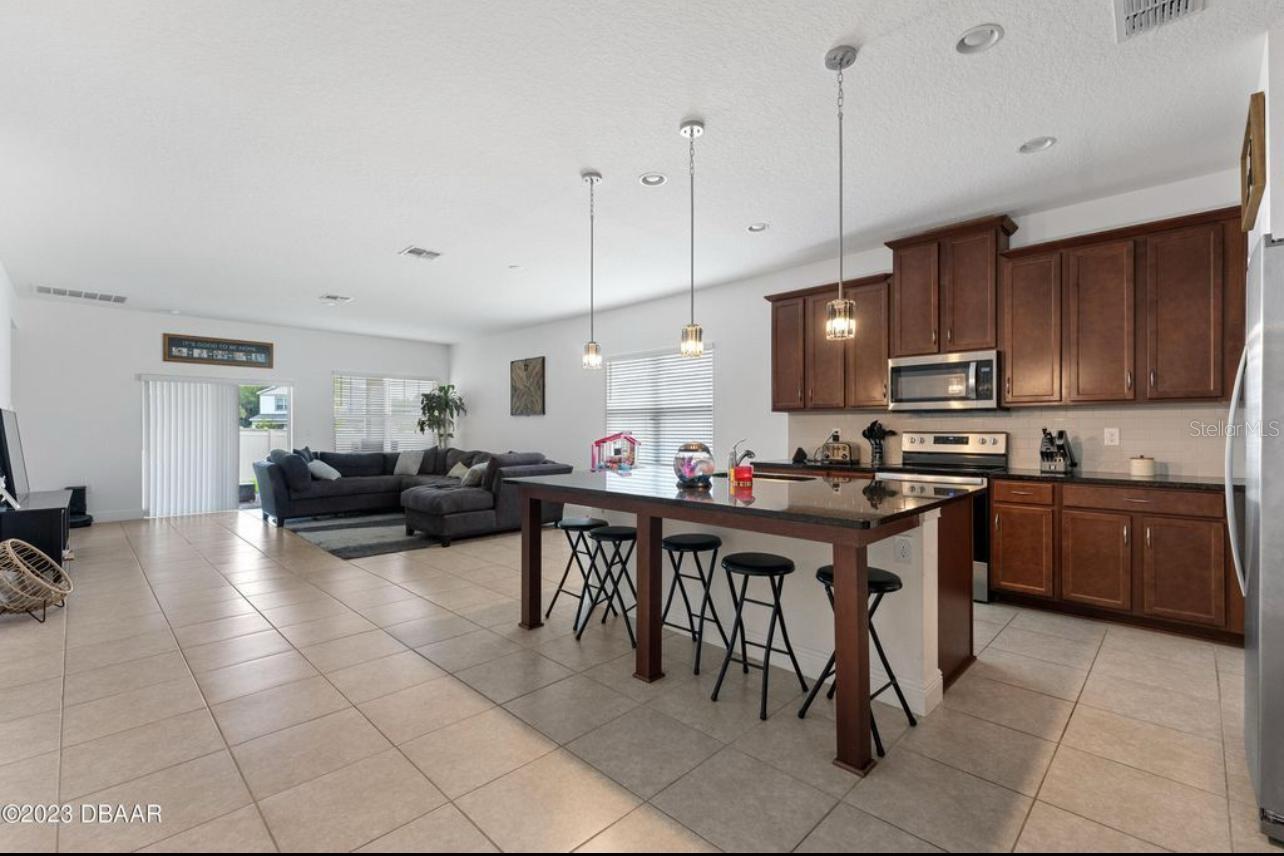 Image 10 of 23 For 5435 Estero Loop