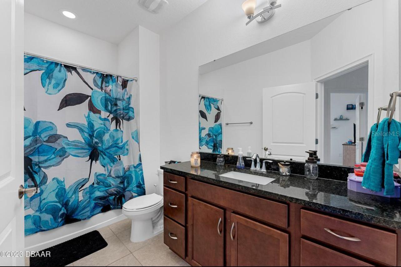 Image 14 of 23 For 5435 Estero Loop