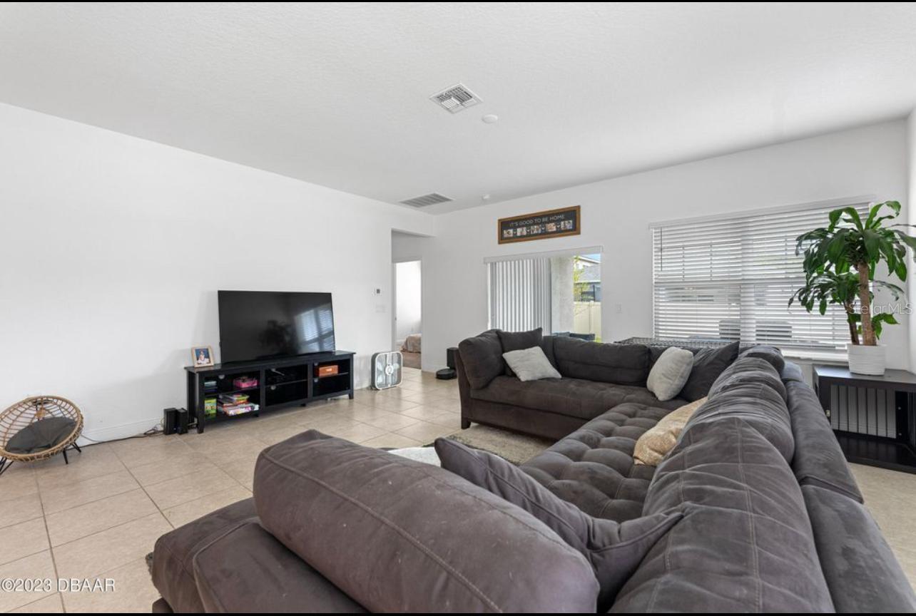 Image 6 of 23 For 5435 Estero Loop