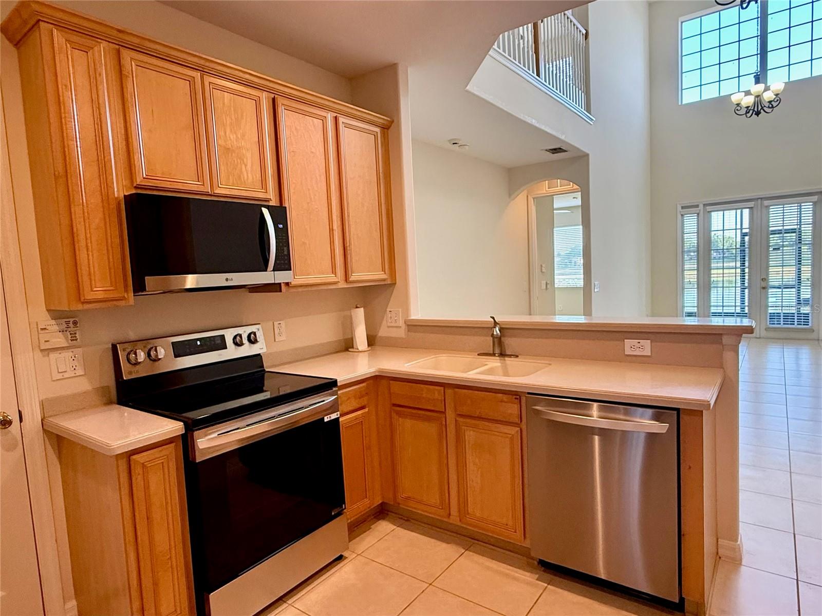 Image 10 of 25 For 15851 Woodland Spring Court