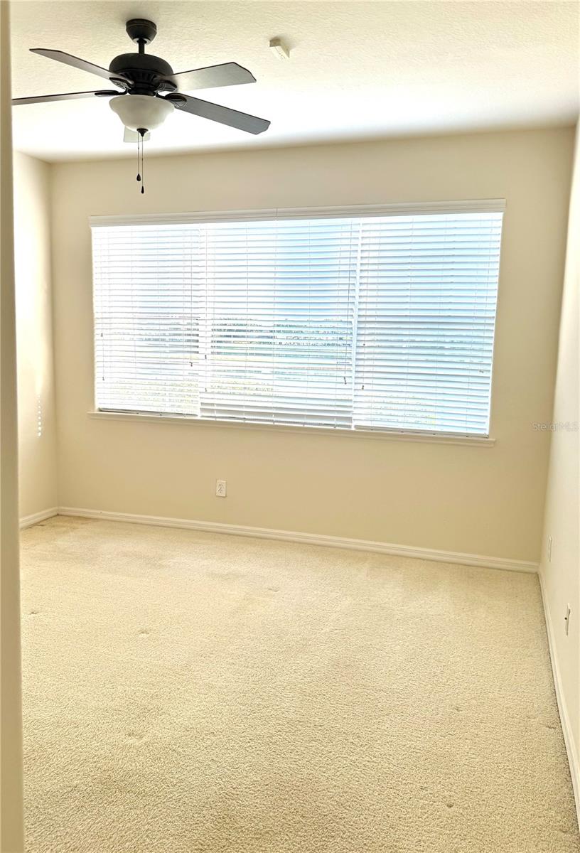 Image 13 of 25 For 15851 Woodland Spring Court