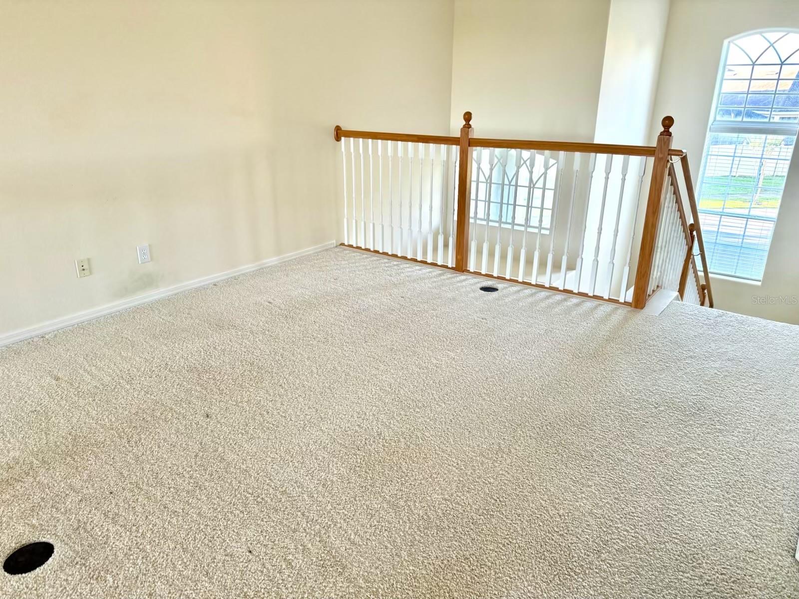Image 18 of 25 For 15851 Woodland Spring Court