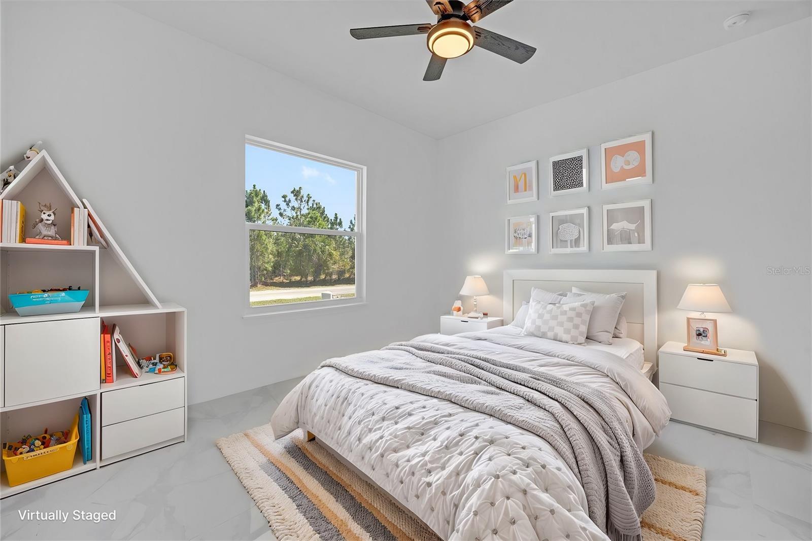 Image 10 of 49 For 736 Daysland Avenue Sw
