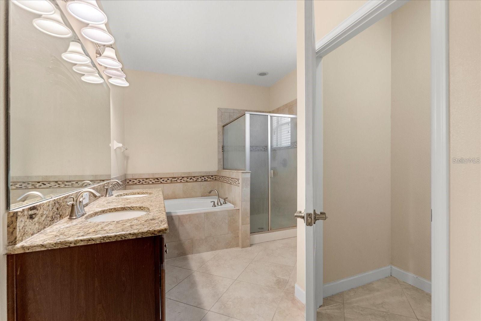 Image 15 of 23 For 6137 Waterside Island Lane