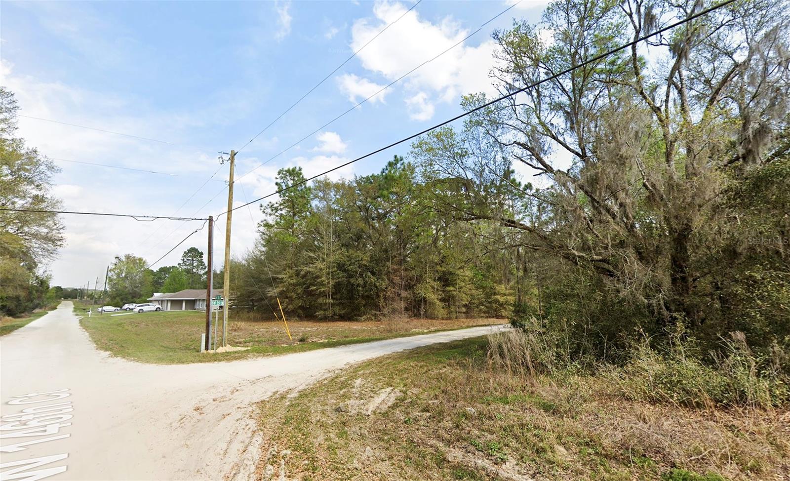 Image 3 of 12 For  Sw 146th Ct  