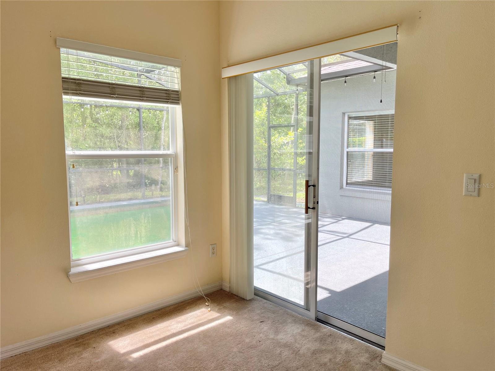 Image 21 of 35 For 671 Carey Way