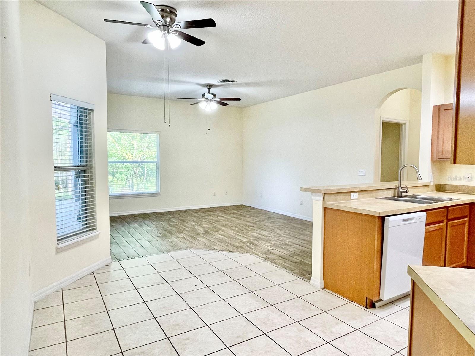 Image 7 of 35 For 671 Carey Way