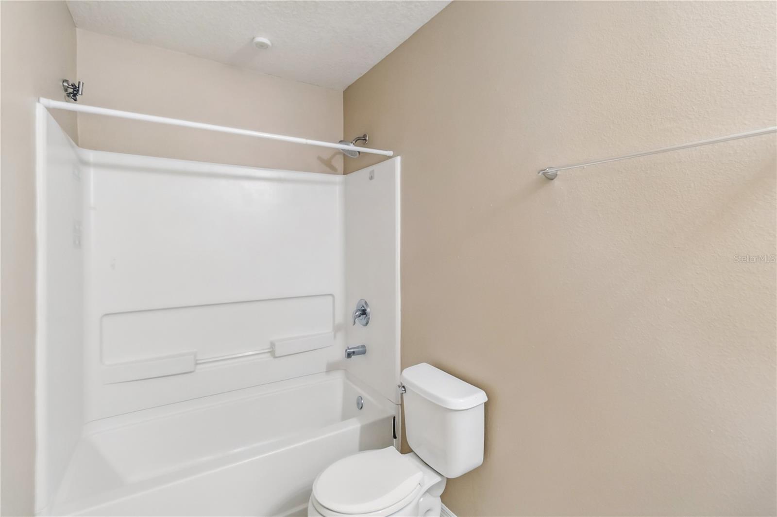 Image 20 of 30 For 1002 Chalcedony Street